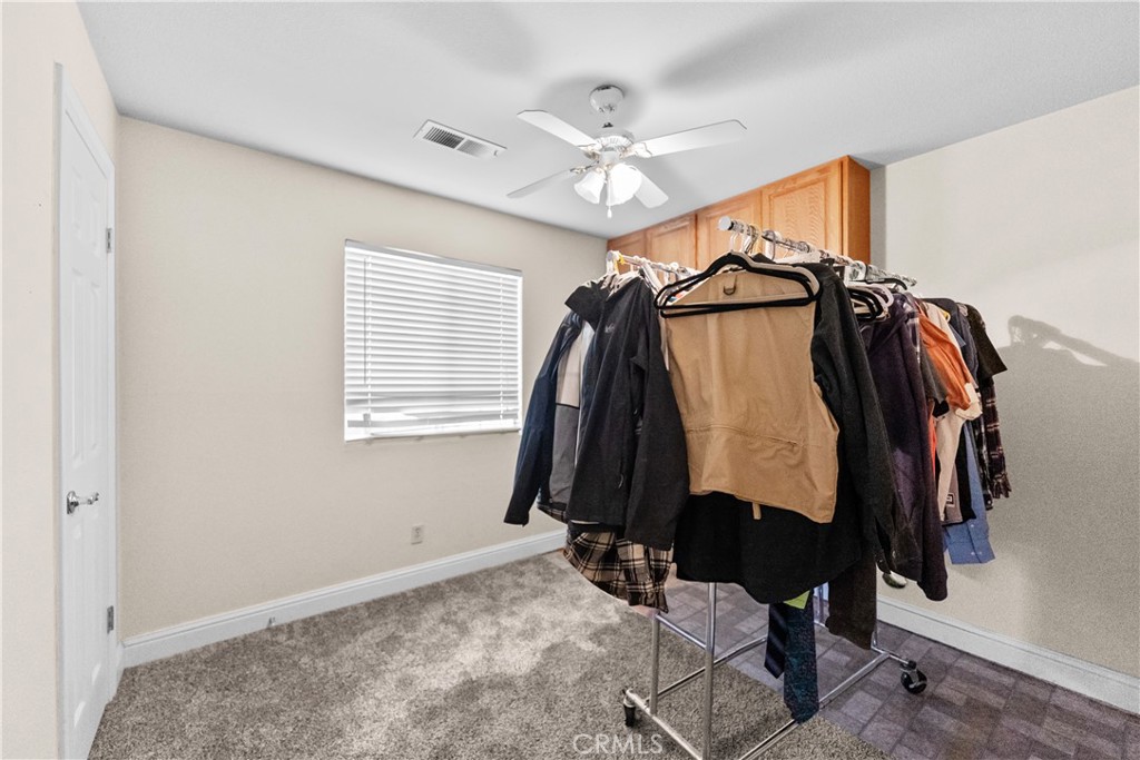 36740 Kensington Dr, Madera, CA 93636