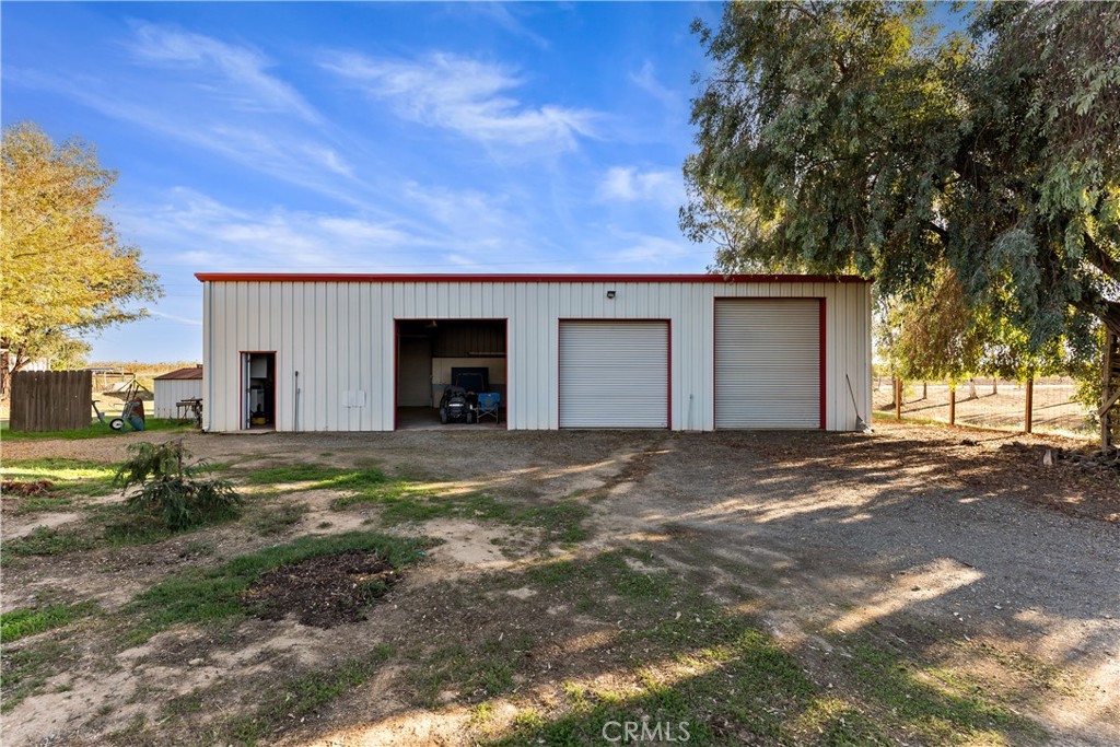 36740 Kensington Dr, Madera, CA 93636
