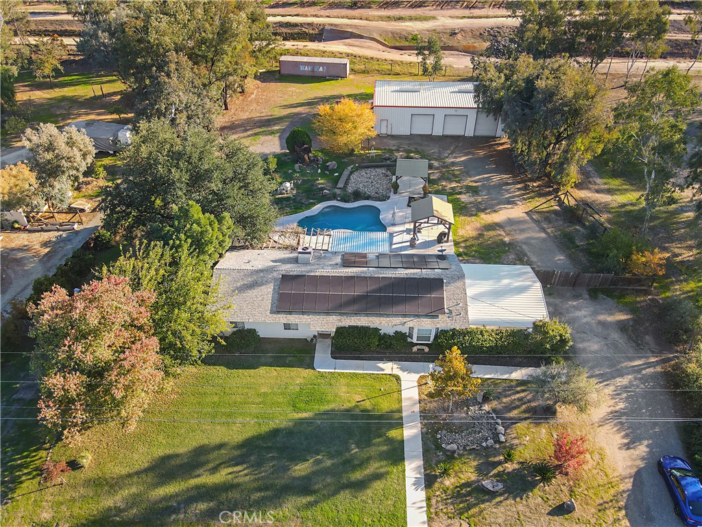 36740 Kensington Dr, Madera, CA 93636