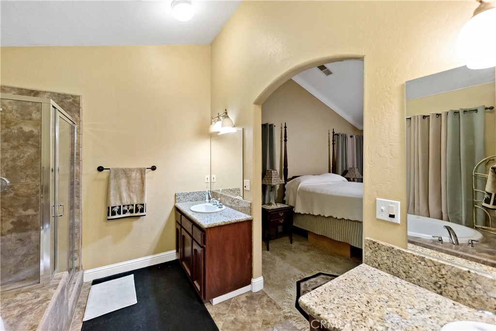 19649 Road 30 1/2, Madera, CA 93638