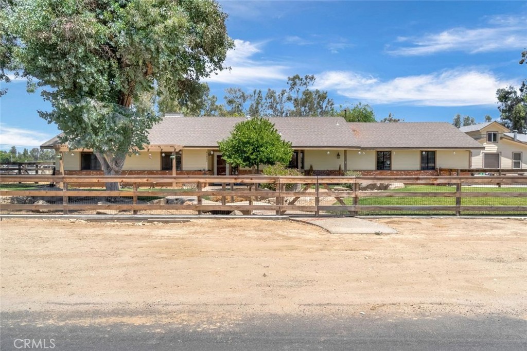 31031 Donald Ave, Madera, CA 93636