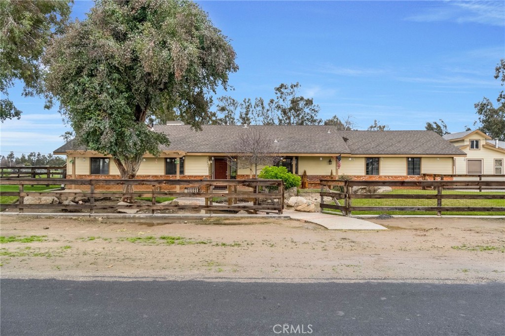 31031 Donald Ave, Madera, CA 93636