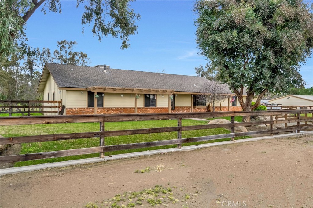 31031 Donald Ave, Madera, CA 93636