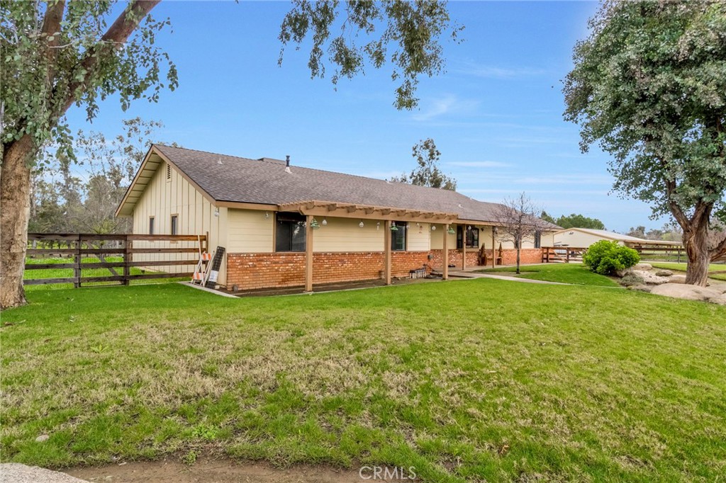 31031 Donald Ave, Madera, CA 93636
