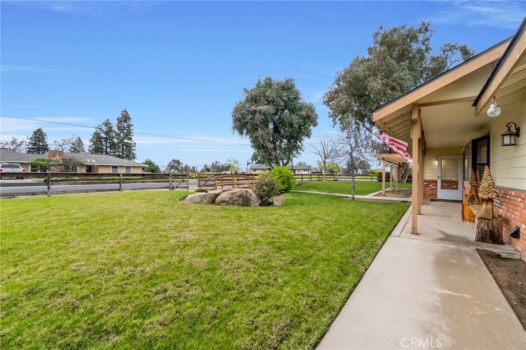 31031 Donald Ave, Madera, CA 93636