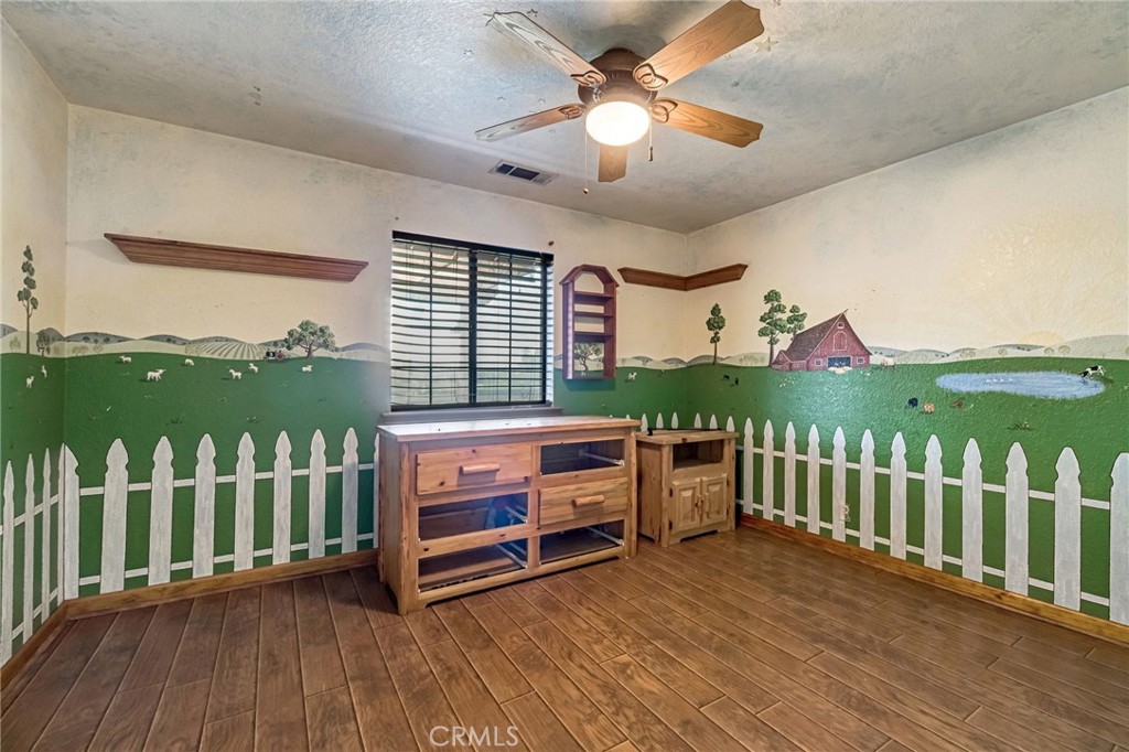 31031 Donald Ave, Madera, CA 93636