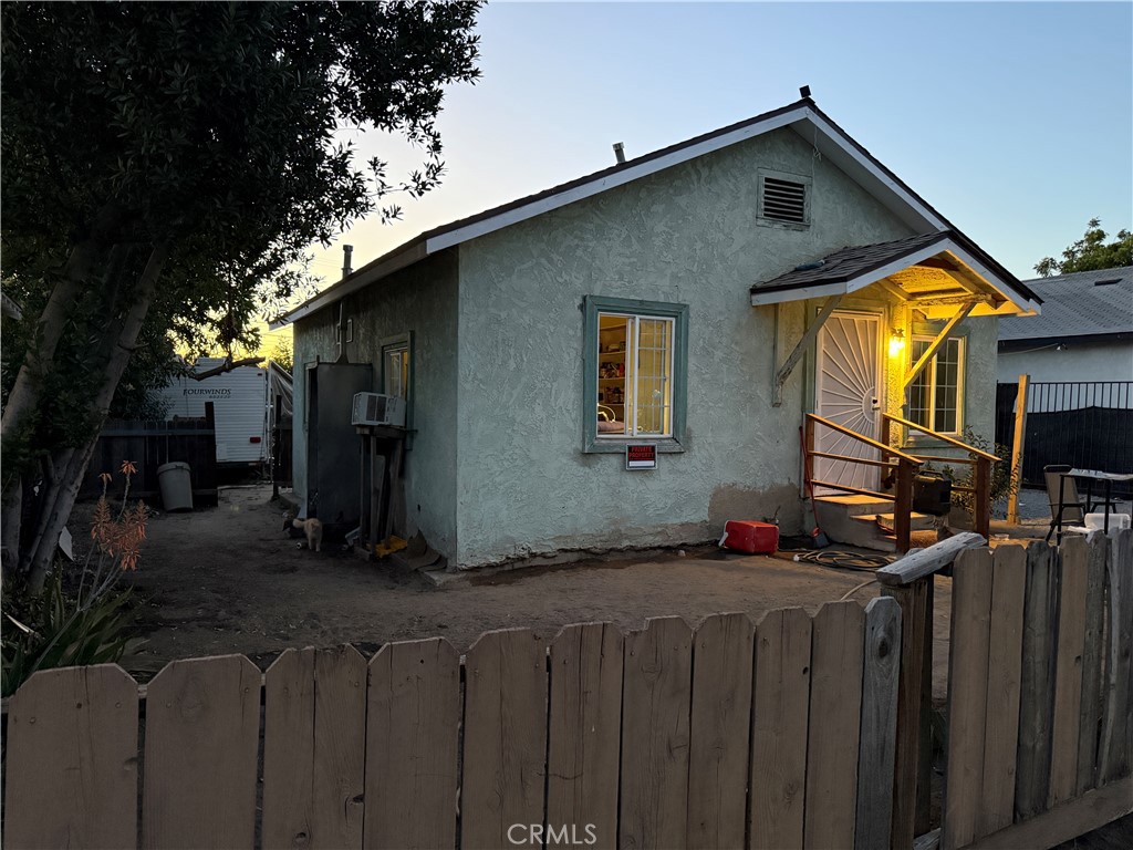 711 Washington Ave, Madera, CA 93638