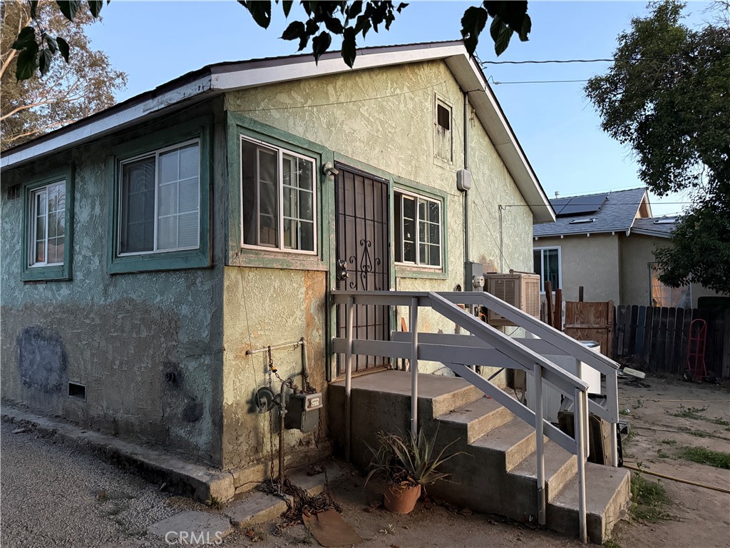 711 Washington Ave, Madera, CA 93638