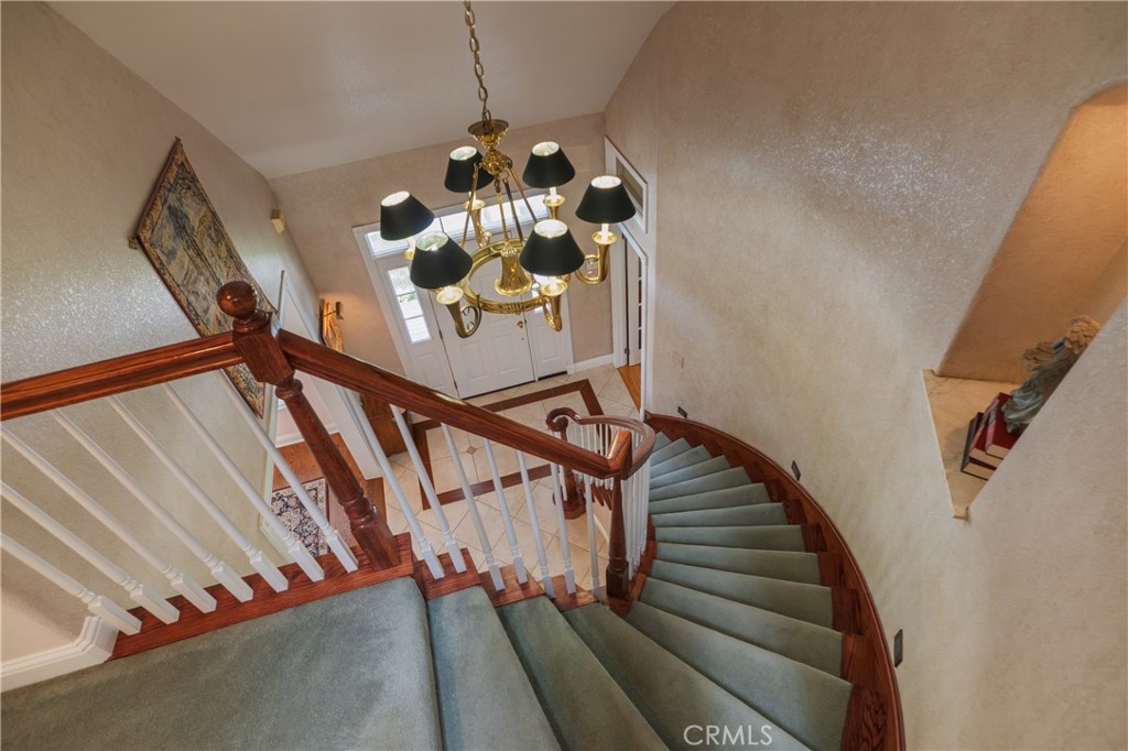 575 Woodlands, Madera, CA 93637