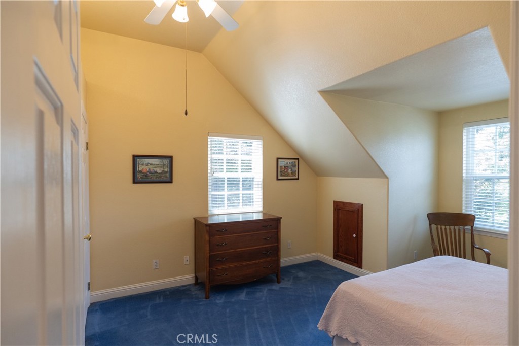 575 Woodlands, Madera, CA 93637