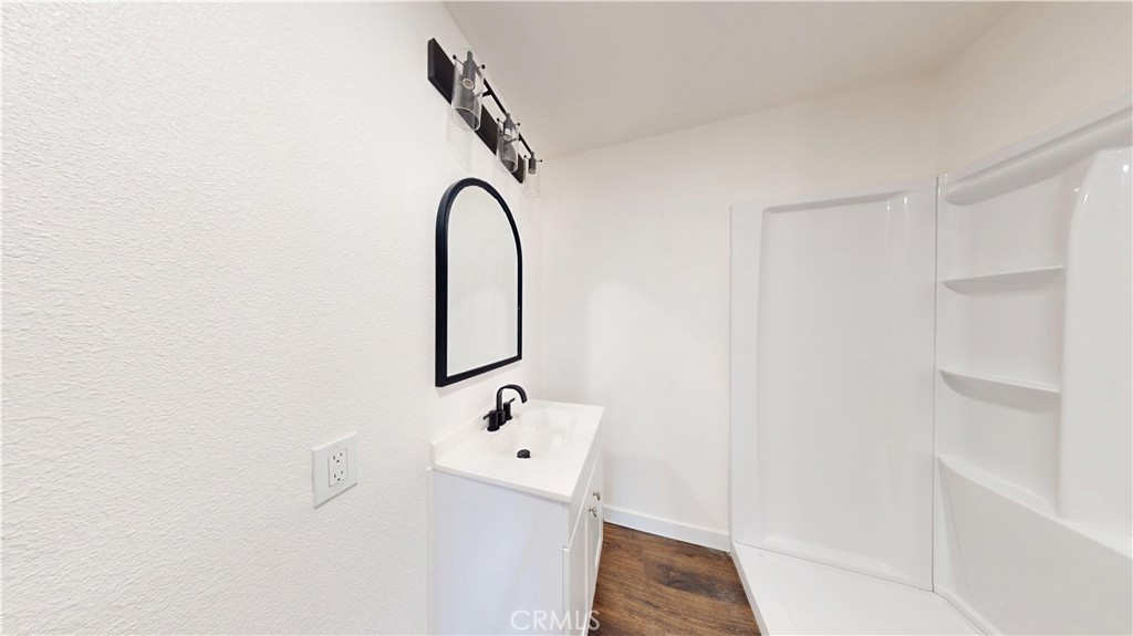 503 N D, Madera, CA 93638