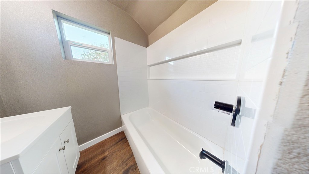 503 N D, Madera, CA 93638