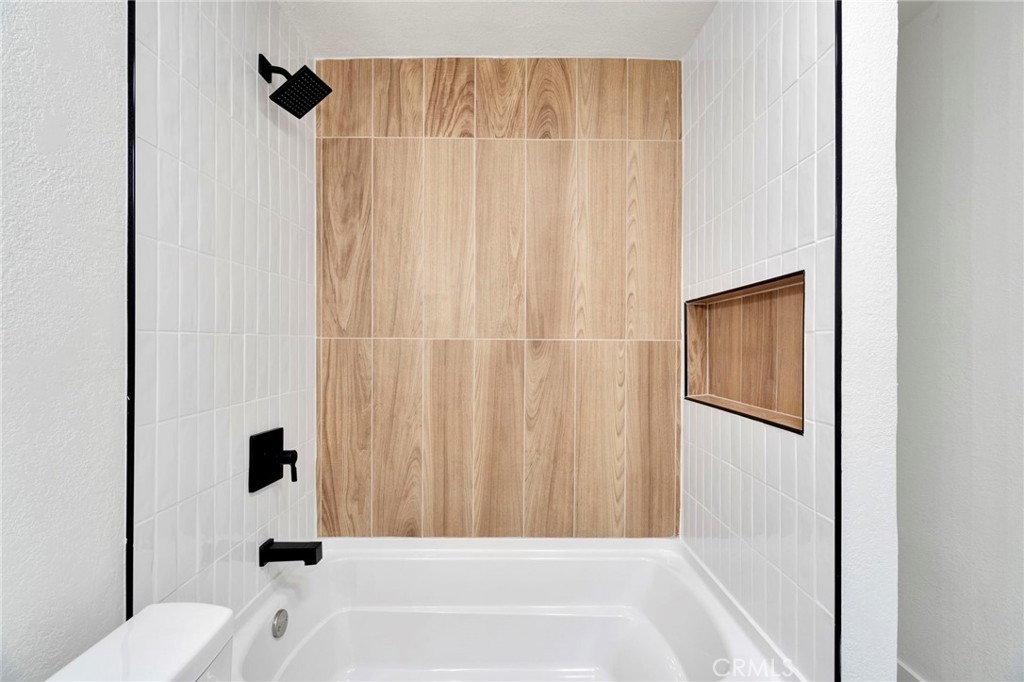 26958 John Kennedy Ct, Madera, CA 93637