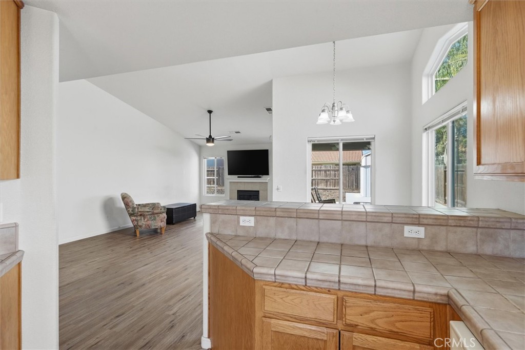 988 Monterey, Madera, CA 93637