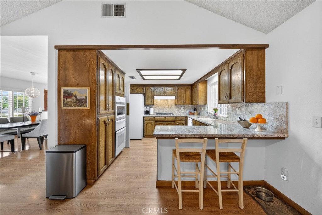 2433 W 3rd, Madera, CA 93637