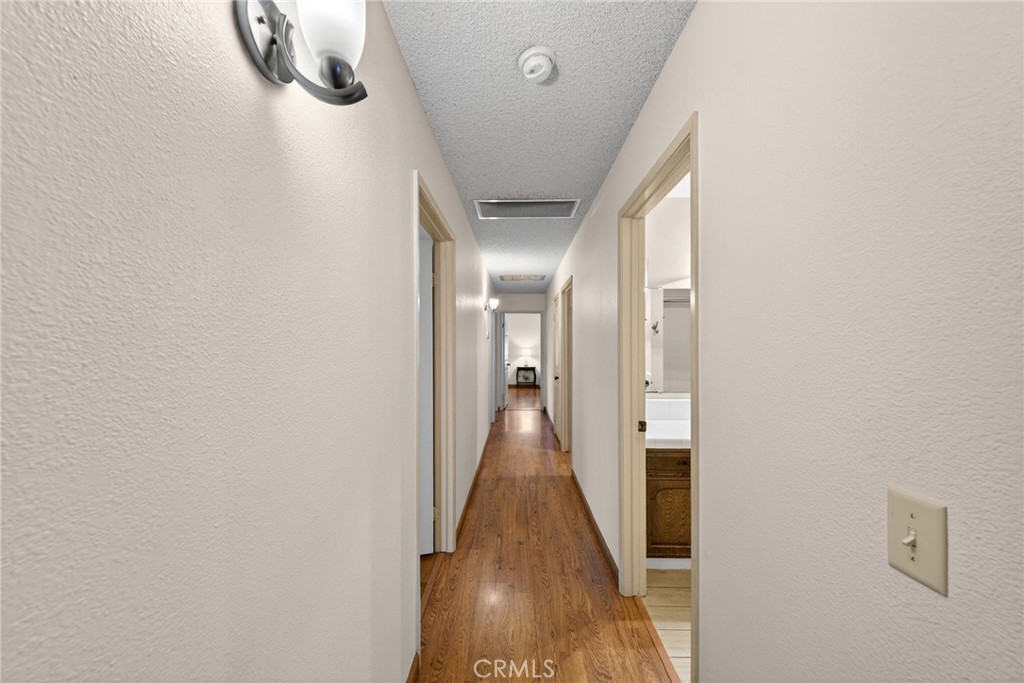 2433 W 3rd, Madera, CA 93637