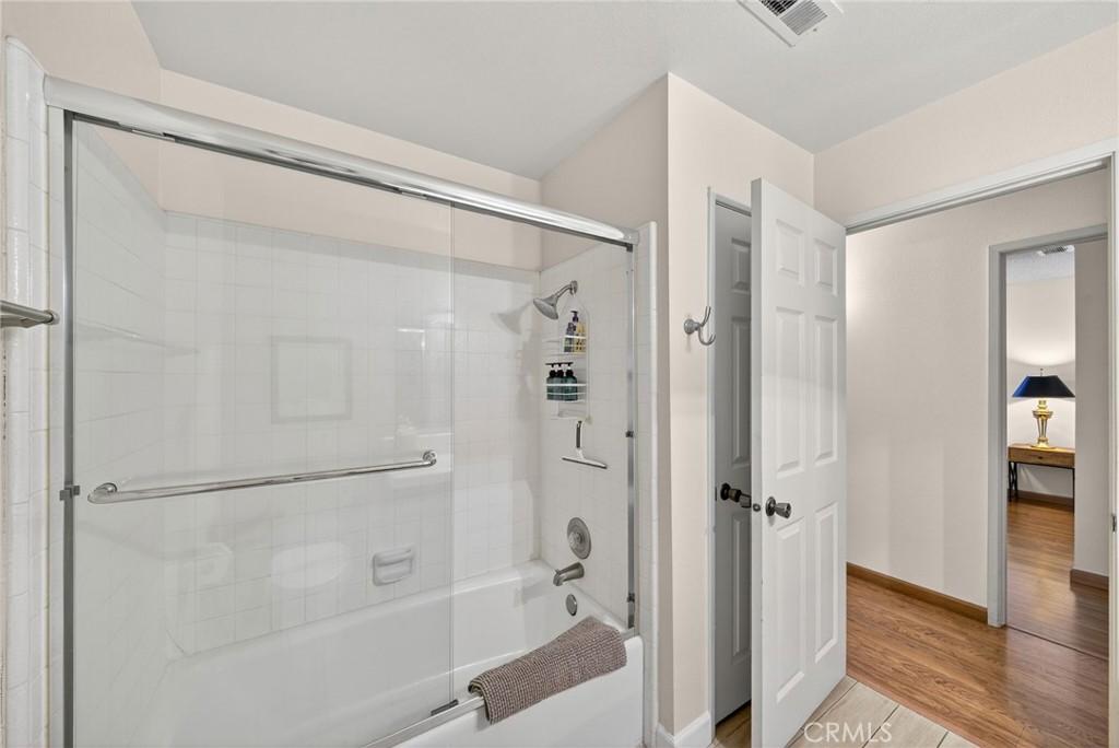 2433 W 3rd, Madera, CA 93637