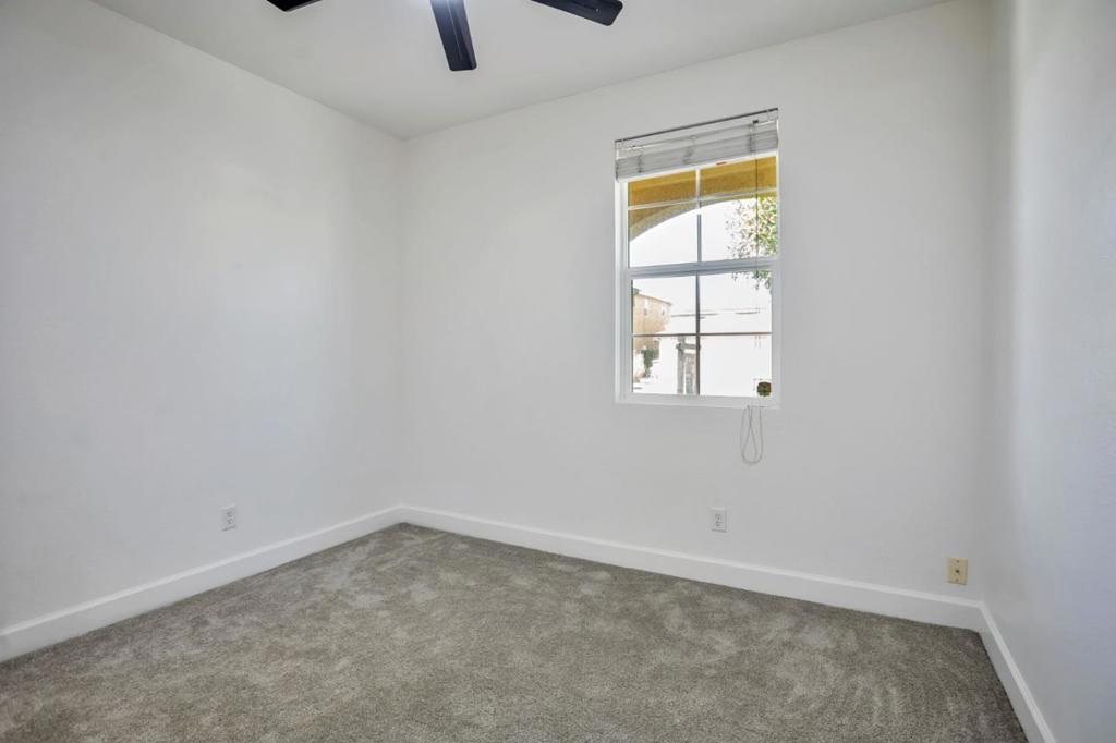 1338 Apple Ct, Madera, CA 93638