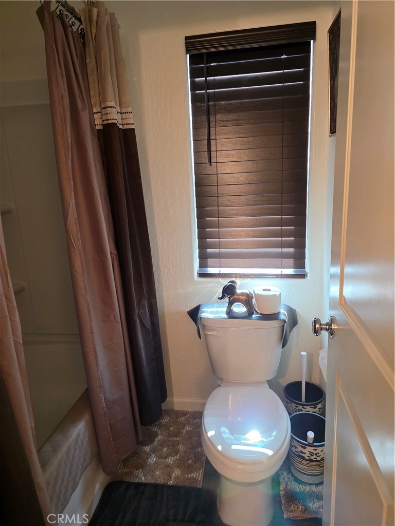 1583 Seneca Dr, Madera, CA 93637