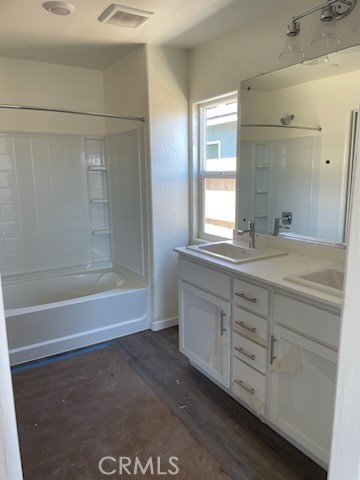 1583 Seneca Dr, Madera, CA 93637