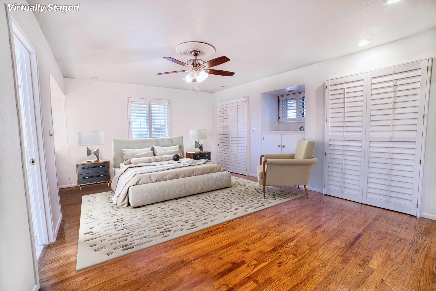 643 Park Ln, Madera, CA 93637