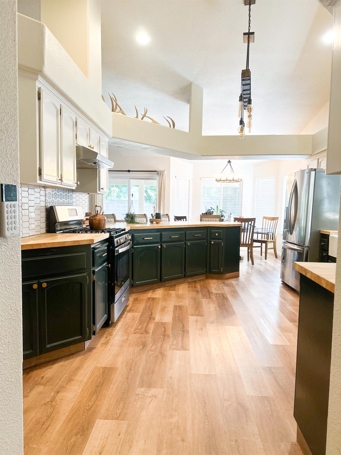 243 Toschi Dr, Madera, CA 93637