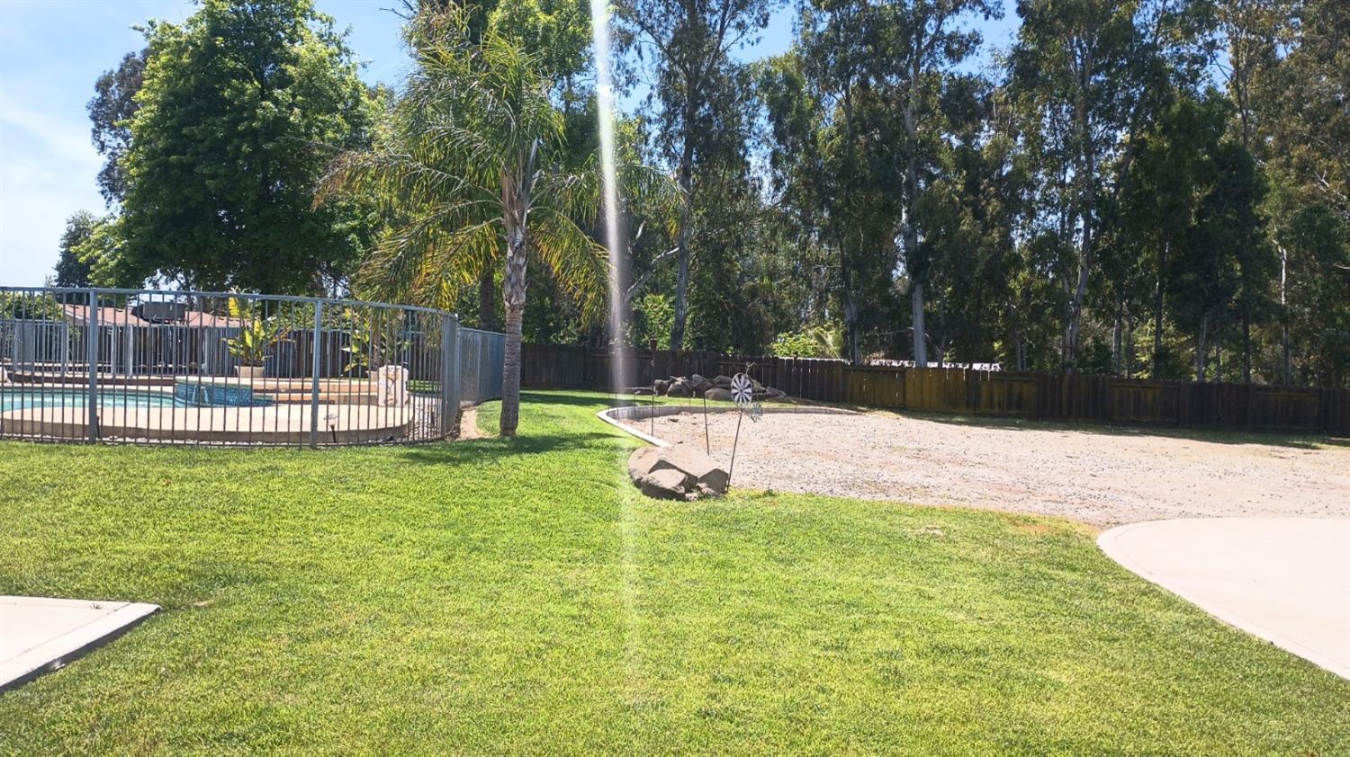 14728 Huntington Rd, Madera, CA 93636