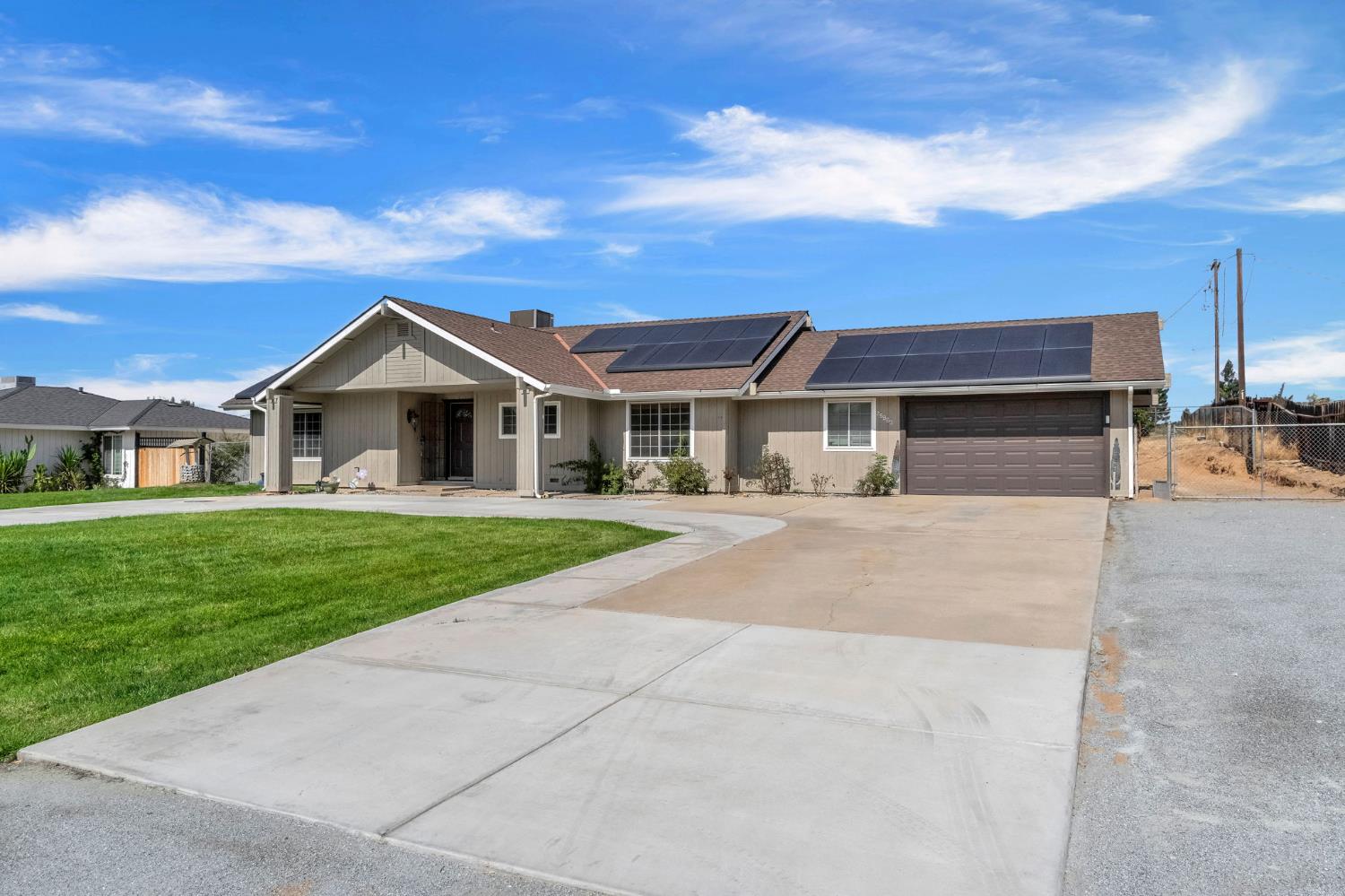 26963 Frisco Way, Madera, CA 93638