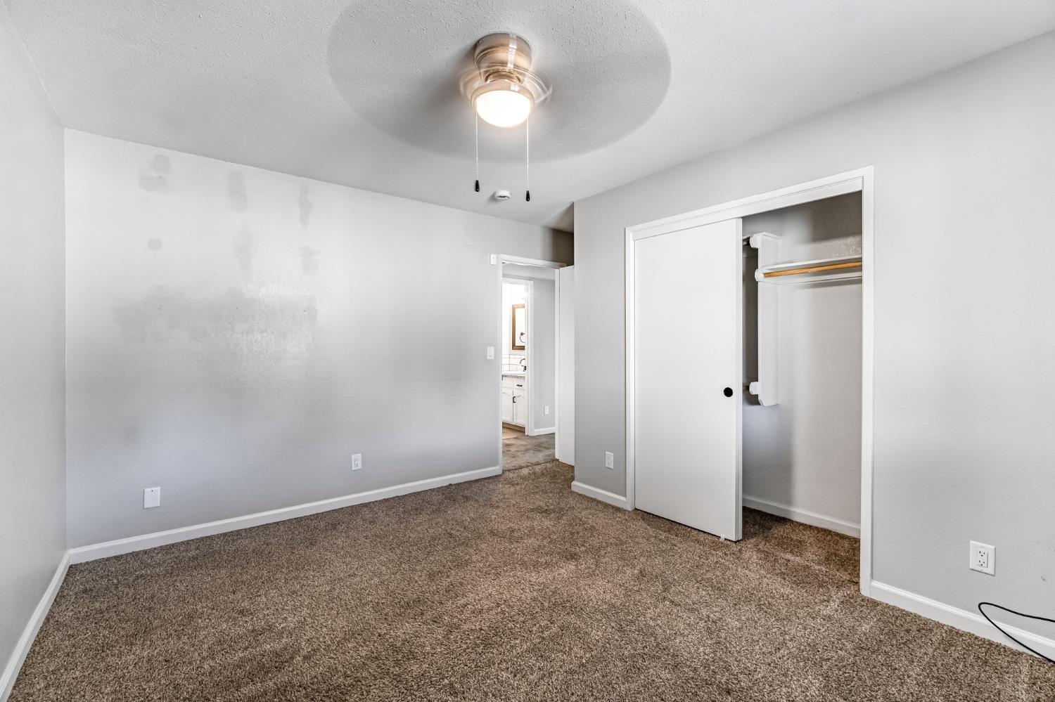 26963 Frisco Way, Madera, CA 93638