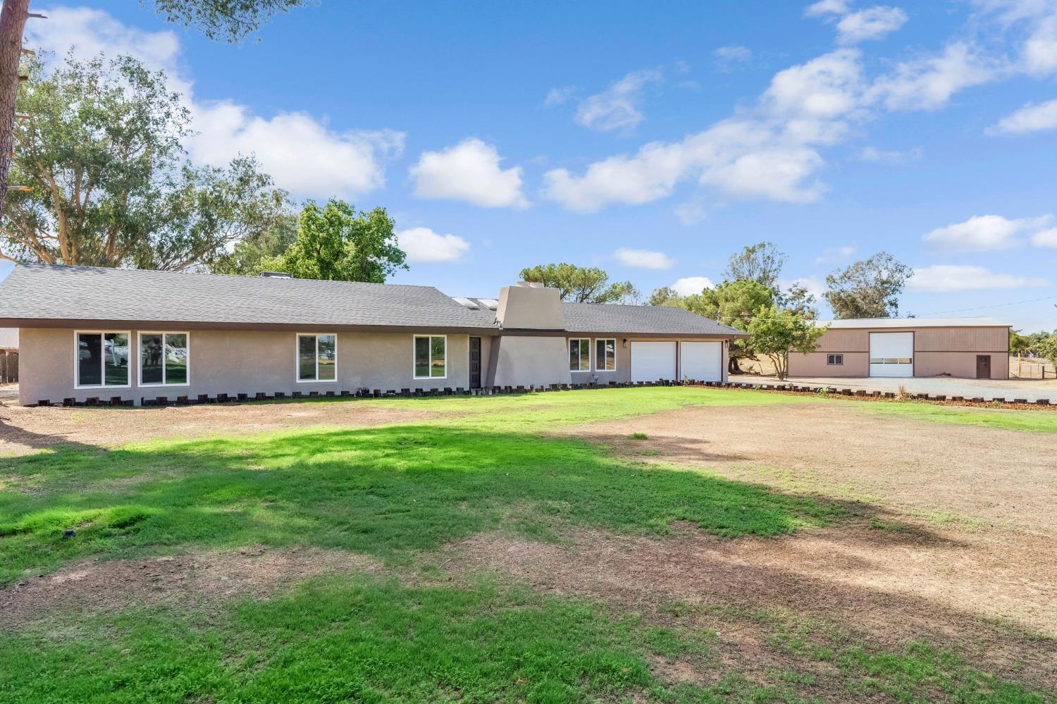 16860 Mark Rd, Madera, CA 93636