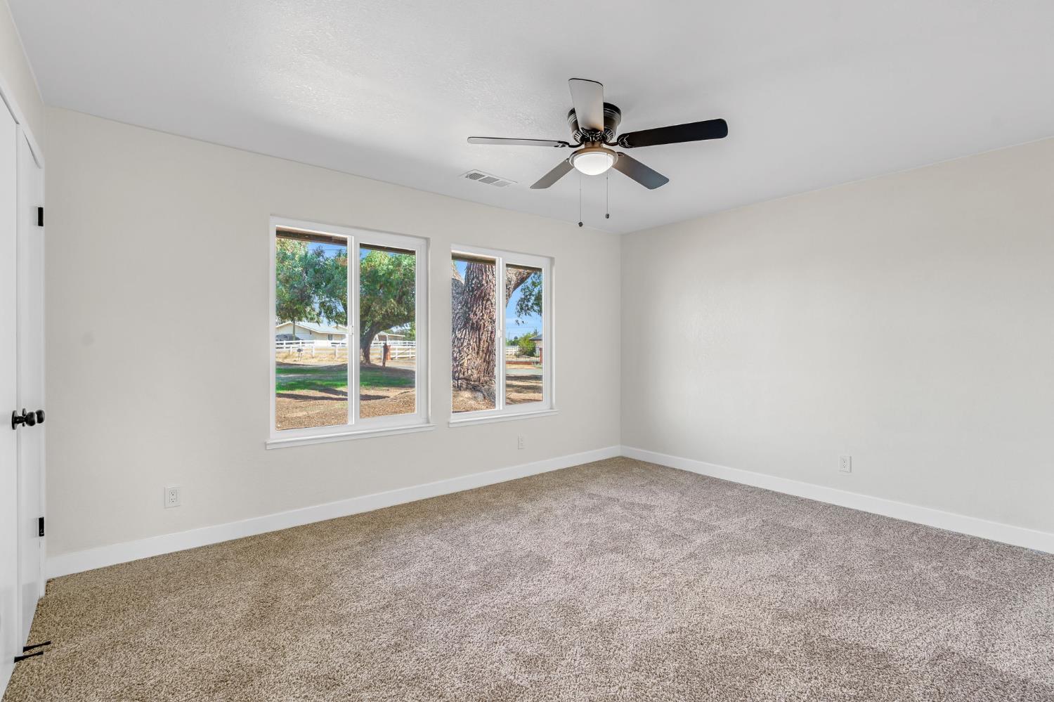 16860 Mark Rd, Madera, CA 93636