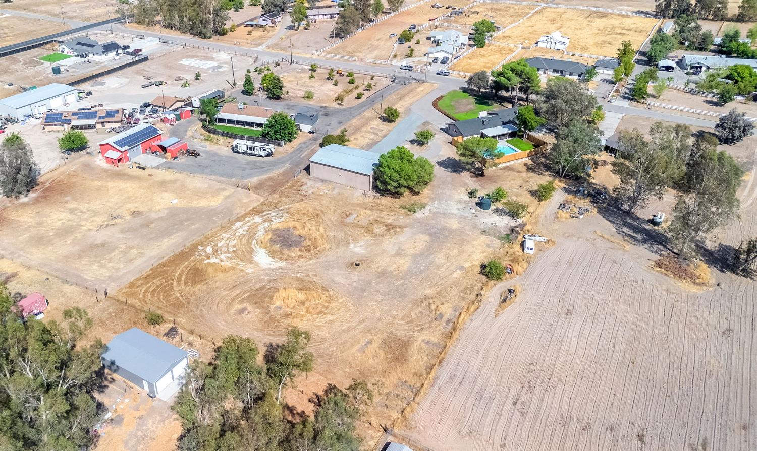 16860 Mark Rd, Madera, CA 93636