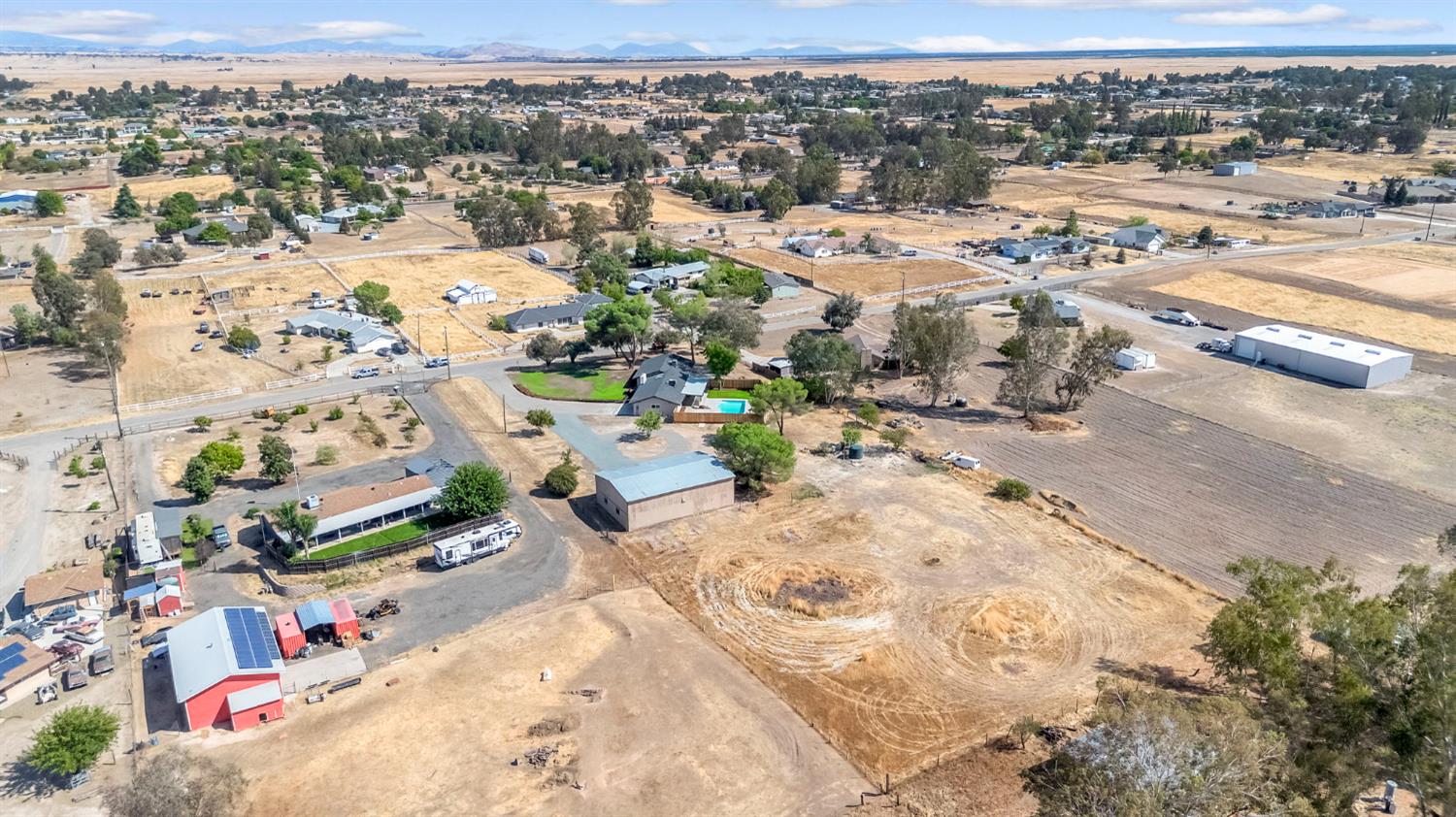 16860 Mark Rd, Madera, CA 93636