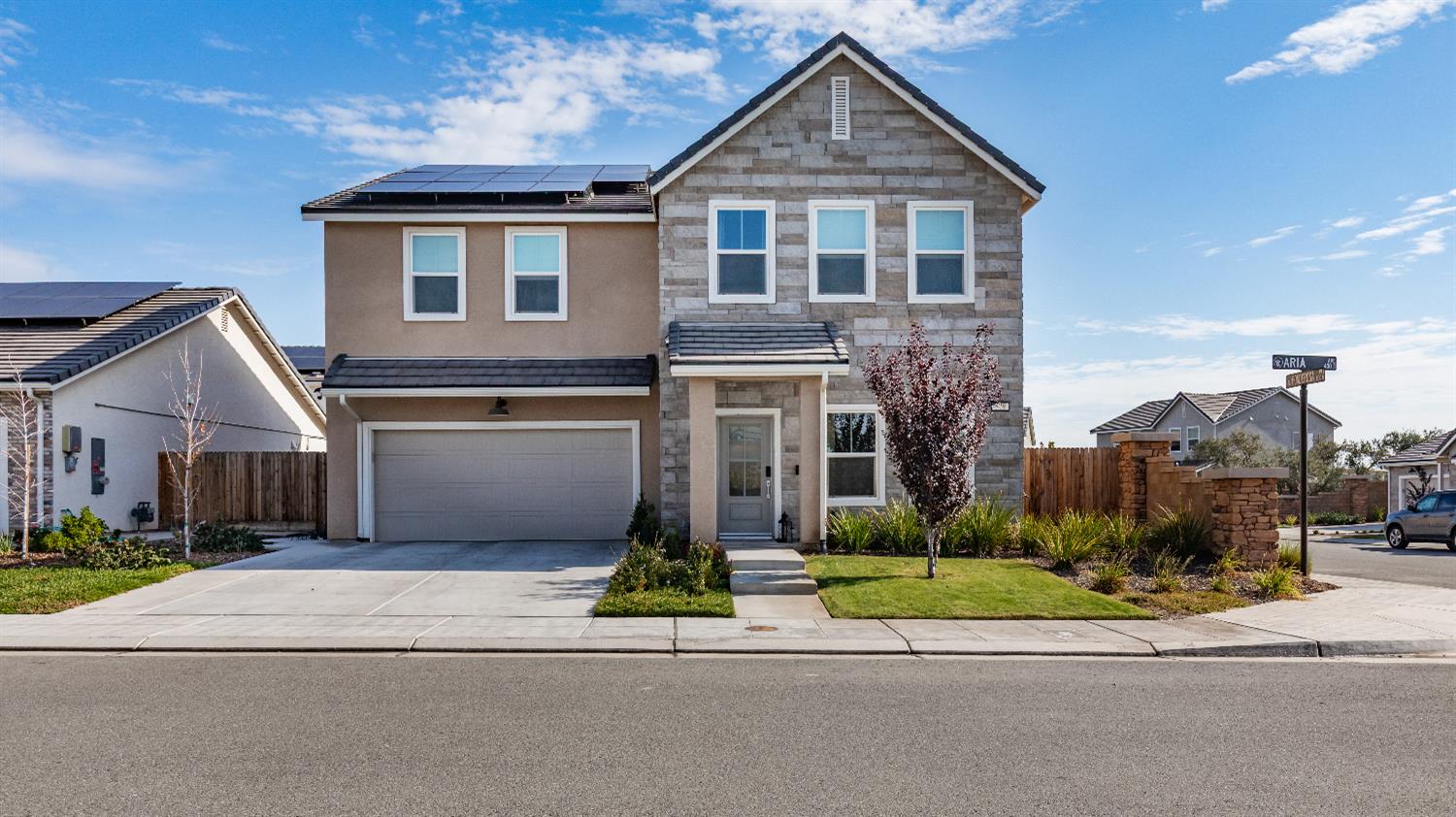 379 Aria S, Madera, CA 93636