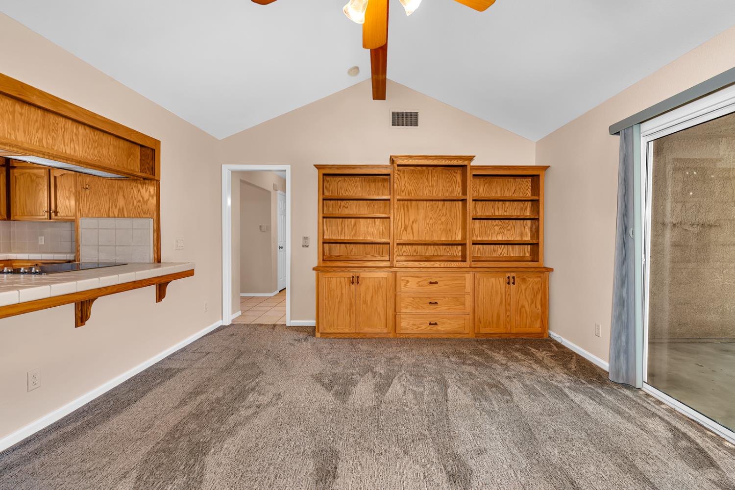 2352 Frederick Way, Madera, CA 93637