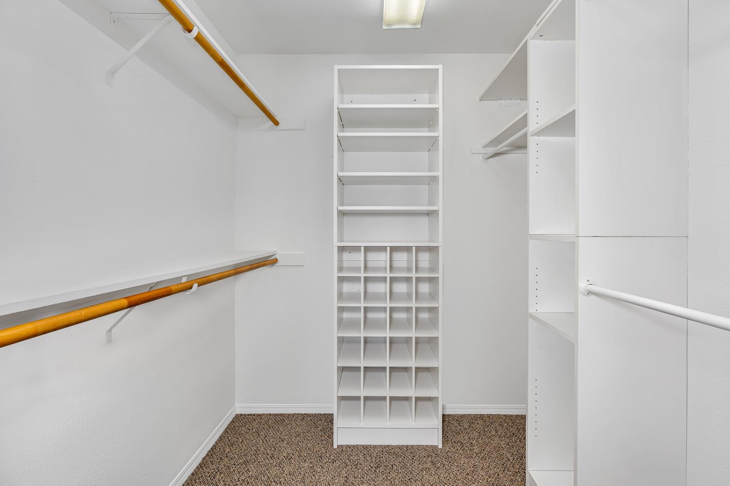 2352 Frederick Way, Madera, CA 93637