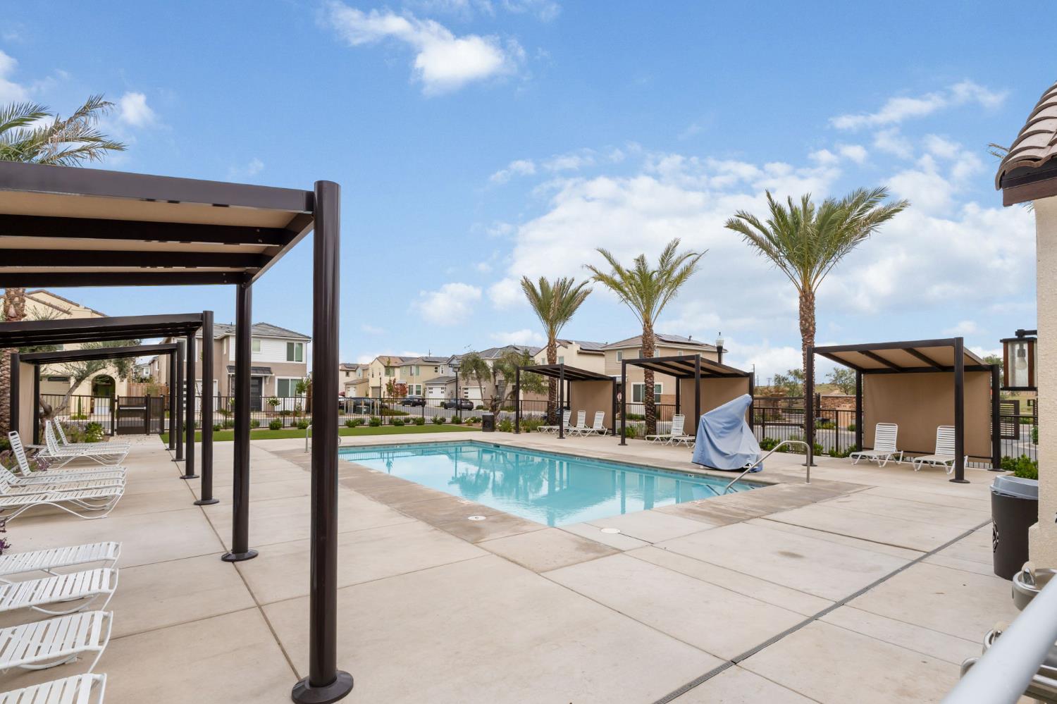 1116 Elevations Way W, Madera, CA 93636