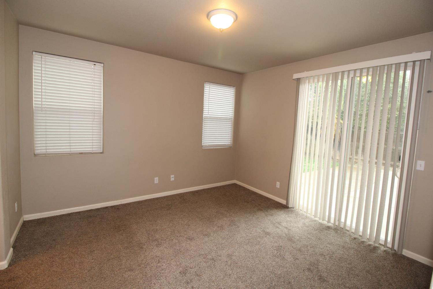 912 San Diego, Madera, CA 93637