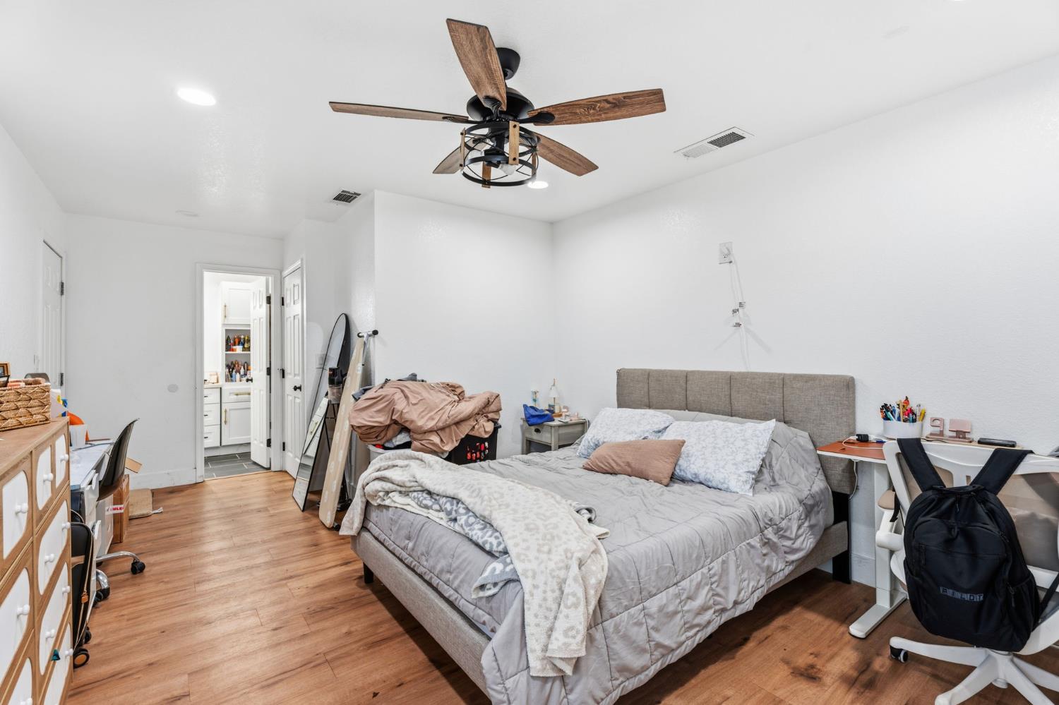 514 Williams Ave, Madera, CA 93637