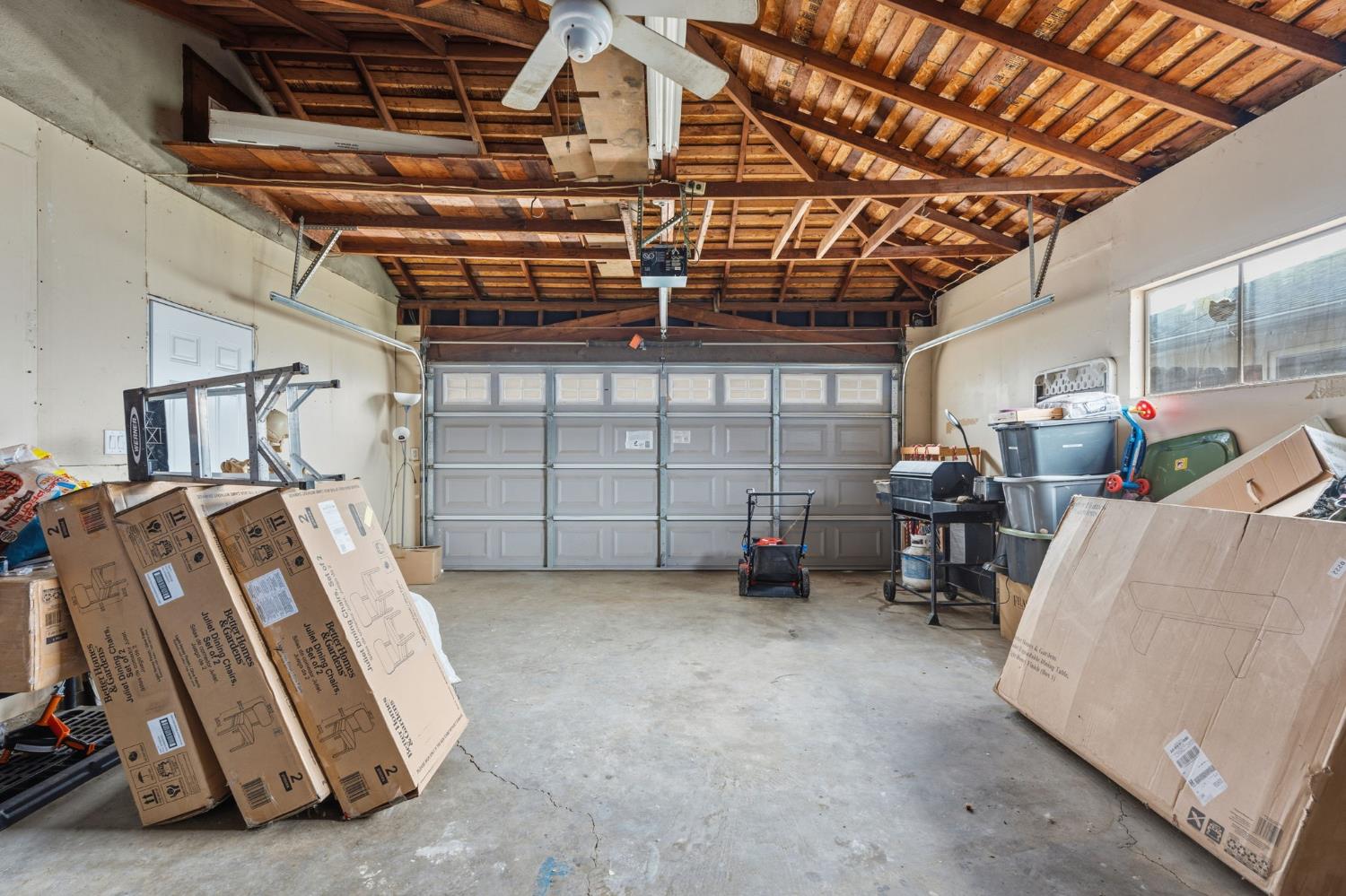 514 Williams Ave, Madera, CA 93637