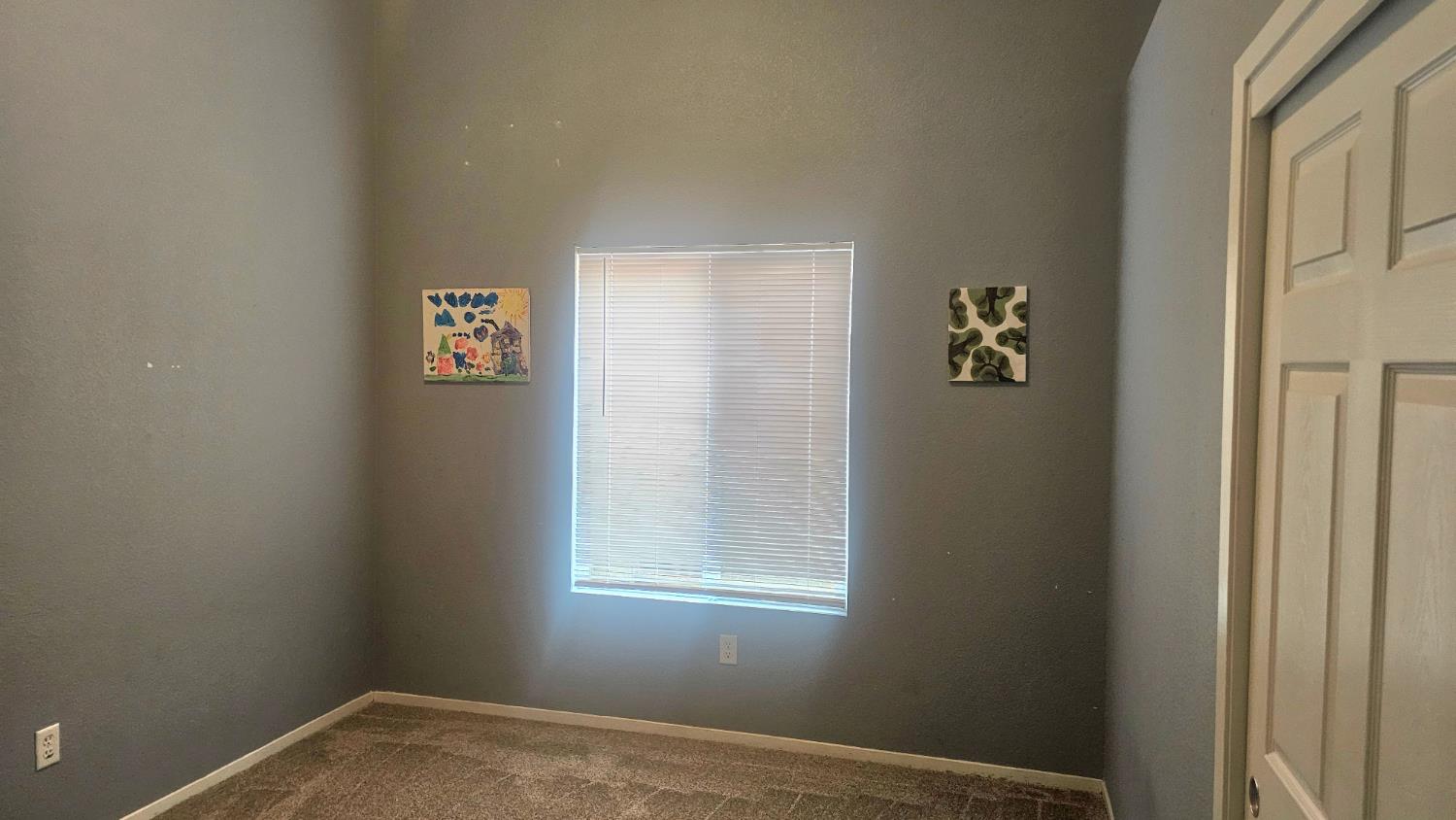 1331 Alicante Way, Madera, CA 93638