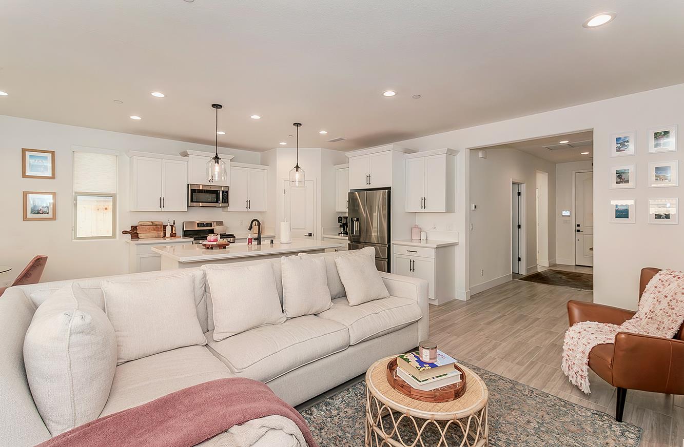 4593 Orchard Hills Rd, Madera, CA 93636