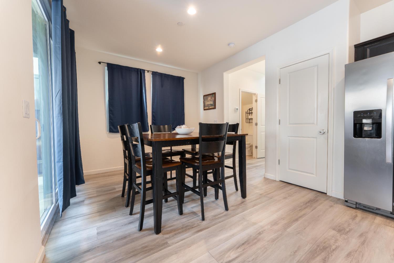 835 Fir St W, Madera, CA 93636