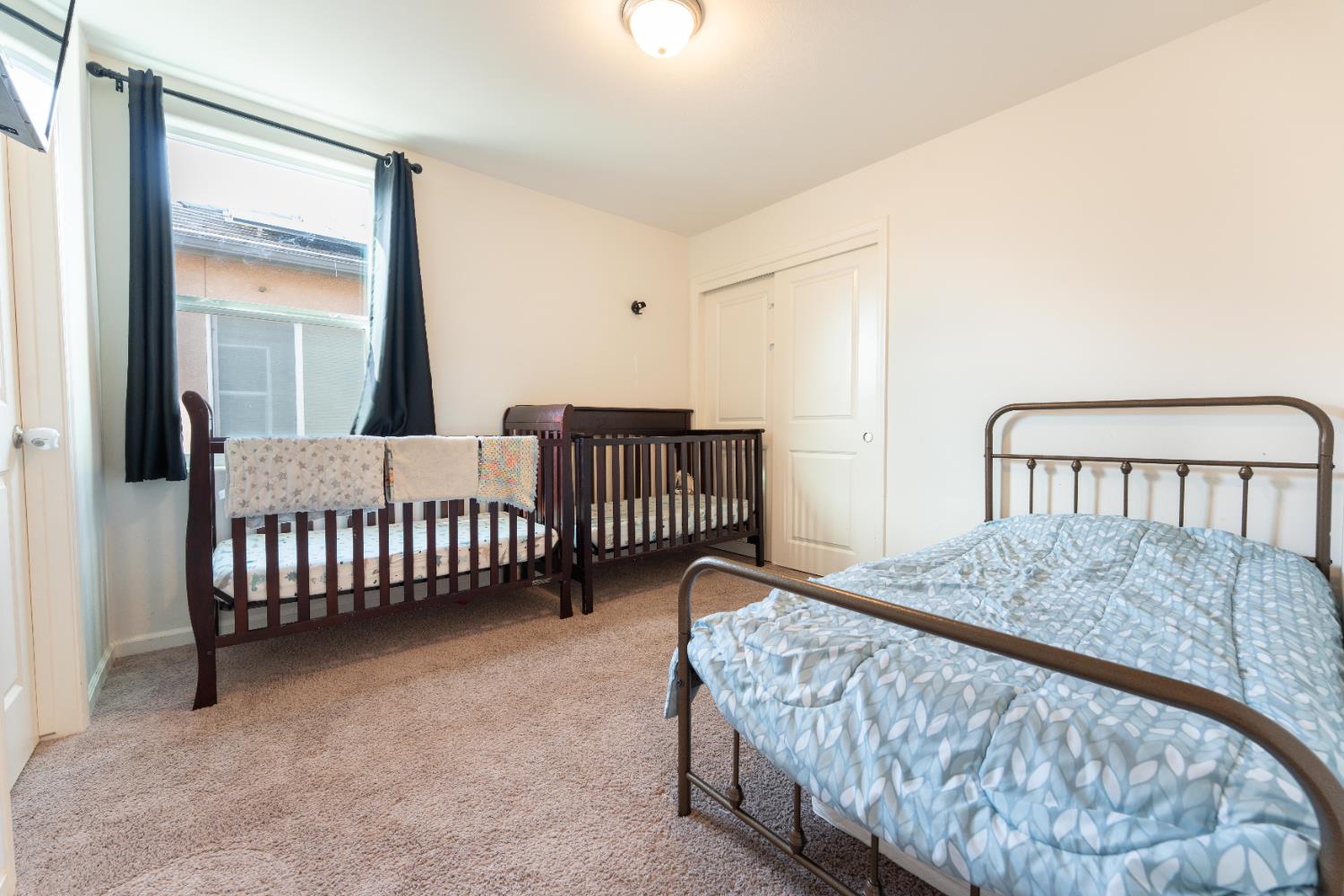 835 Fir St W, Madera, CA 93636