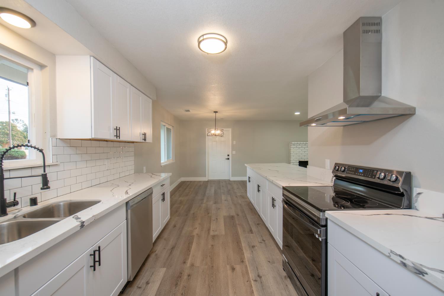 35720 Avenue 13 1/4, Madera, CA 93636