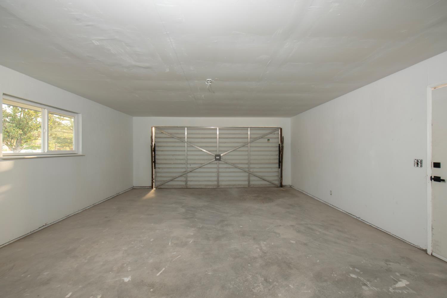 35720 Avenue 13 1/4, Madera, CA 93636