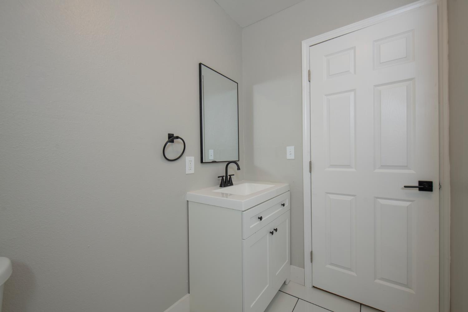 35720 Avenue 13 1/4, Madera, CA 93636