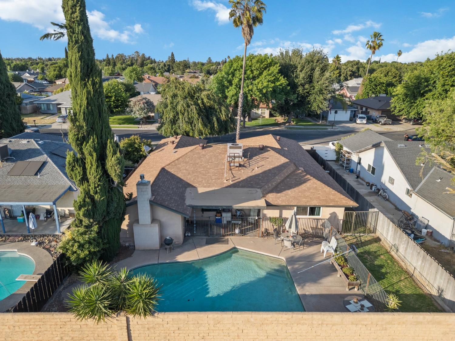 2724 Monocott Dr, Madera, CA 93637