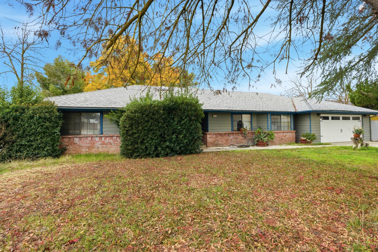 12126 Topper Rd, Madera, CA 93636