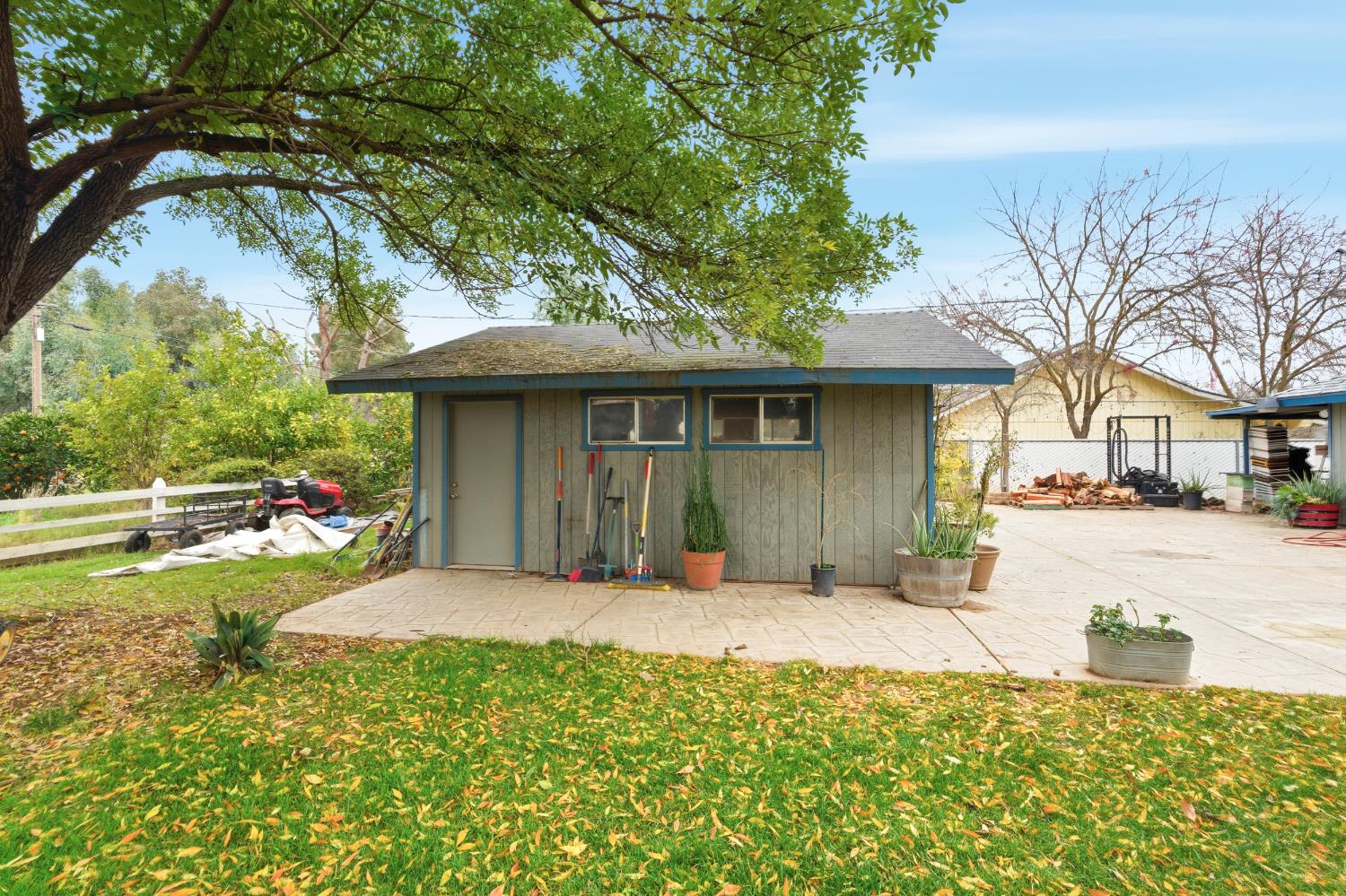 12126 Topper Rd, Madera, CA 93636